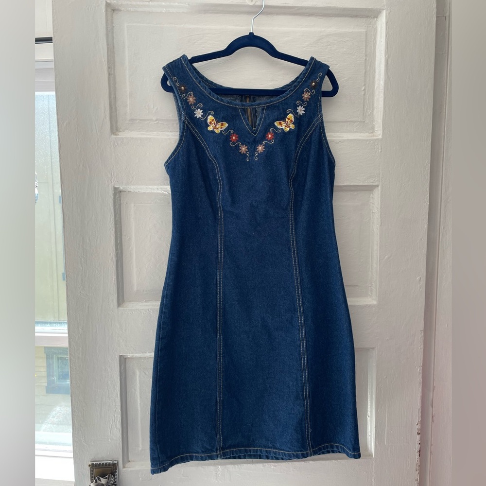 retro floral denim dress 🌻
